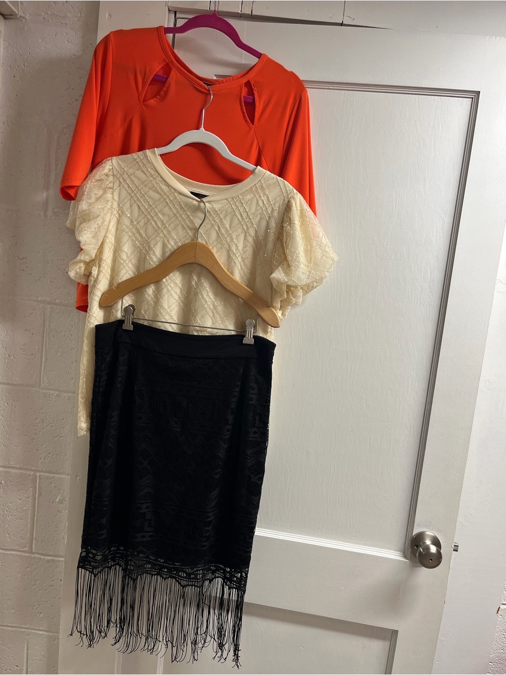 Bundle of 3! DKNY Bright Orange Short Sleeve Twinset top/skirt w/fringes